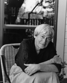 Ursula K le Guin, autora de fantasía y ciencia ficción