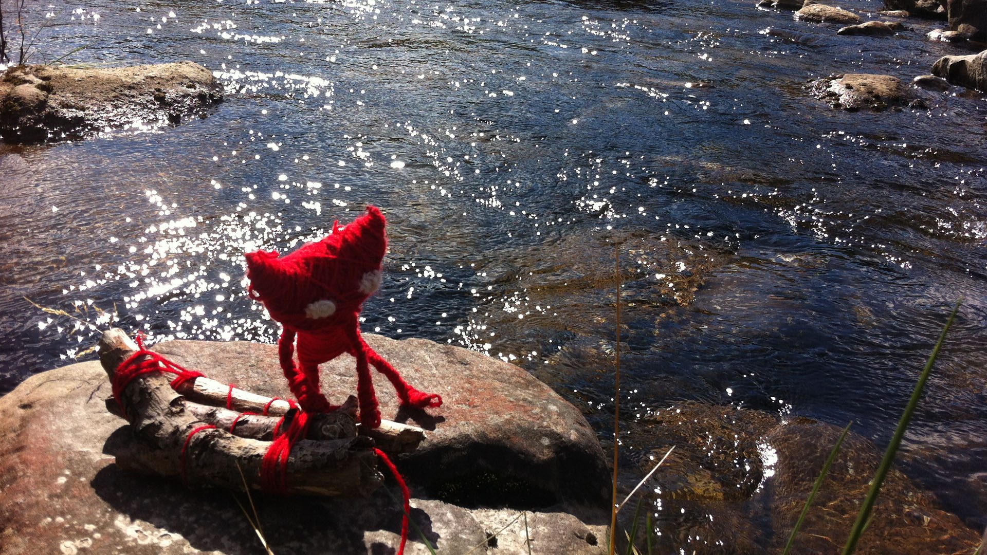 Ярни unravel игрушка. Ярни. Ярни unravel 2. Кукла ярни unravel. Фигурка ярни.