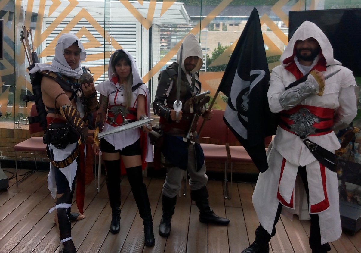 Assassin's Creed Colombia - cosplayers