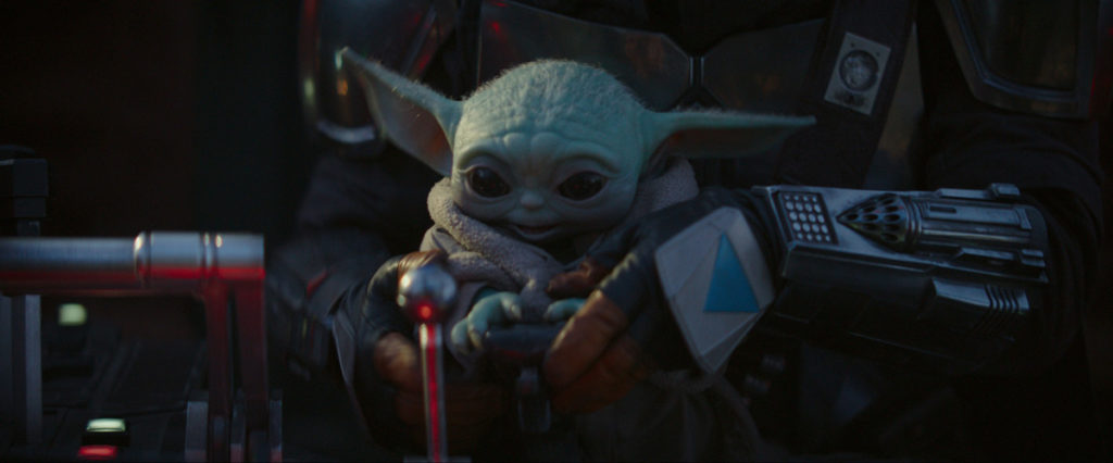 Imperdibles Baby Yoda y Mando en The Mandalorian para todos los fanáticos de Star Wars.